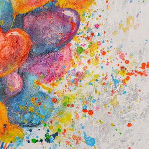 Farbexplosion in Rot, Orange und Blau – Street Art Acrylmalerei mit expressiven Pinselzügen