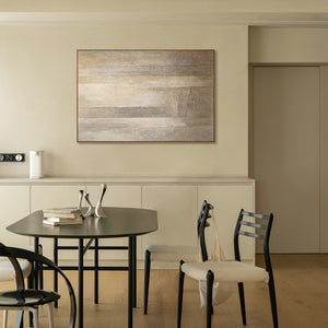 Abstract acrylverfschilderij op canvas in beigegrijs: "Verticalen van tijd".