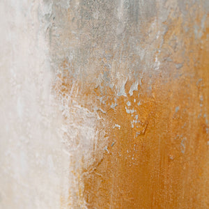 Abstraktes Leinwandbild mit geometrischen Bögen in Beige