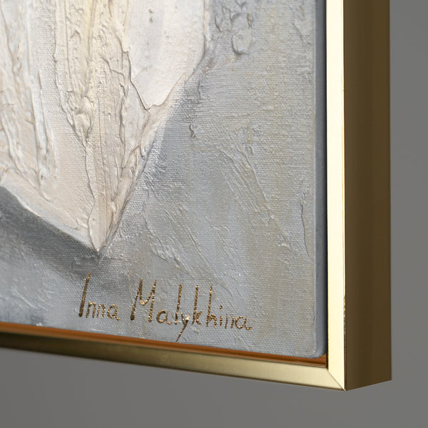 Handgemaltes florales Gemälde „Goldene Blüte" – Magnolia in Creme & Gold, 60x40 cm mit goldenem Rahmen