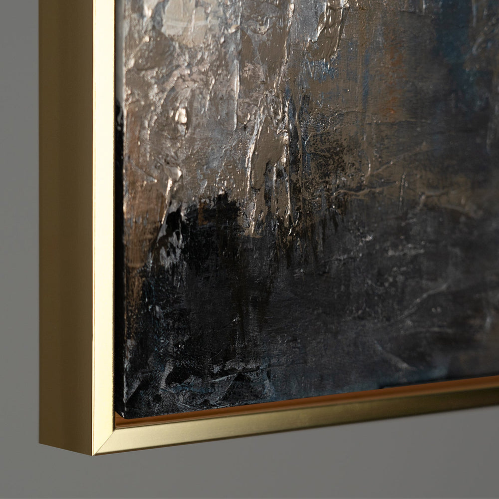 Abstraktes Gemälde „Glanz und Eleganz" im modernen Wohnzimmer – elegante Wanddeko in Beige und Gold