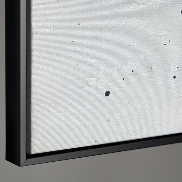 Abstract canvas schilderij met lijst "Energie van Lijnen" – Monochrome kunst met goud
