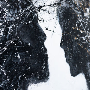 Monochroom Acryl schilderij met lijst "Twee Gezichten" – Emotionele wandkunst op canvas
