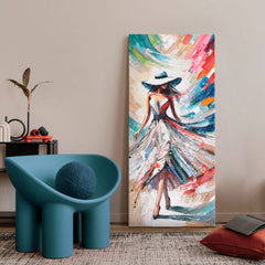 wanddeko mit frauenmotiv, kunst im modernen wohnzimmer