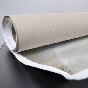 Detailaufnahme Blütenzweig mit goldenen Akzenten