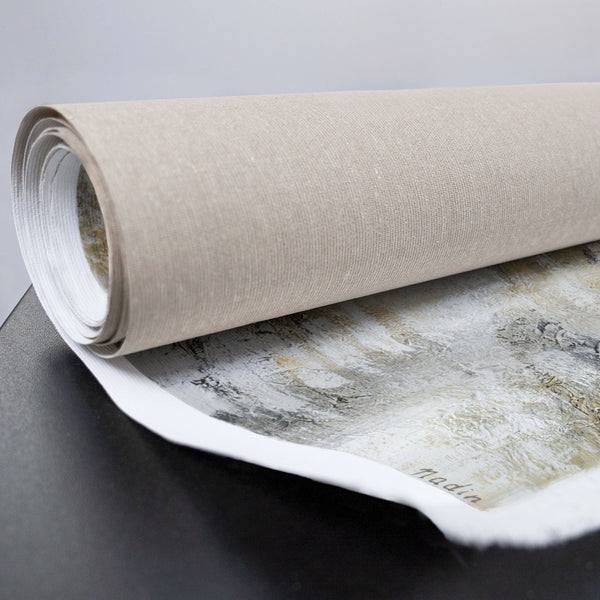 Leinwand mit abstrakter Frauenfigur in Erdtönen