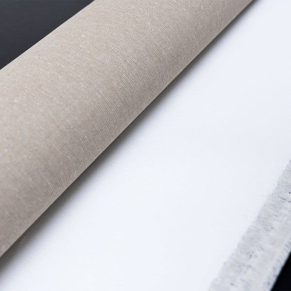 Rückseite einer Leinwand mit weißem Rand
